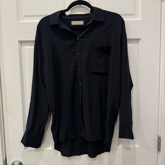 Everlane Black 100% Utility Clean Silk Long Sleeve Button Down Shirt Size 6 - Picture 3 of 9